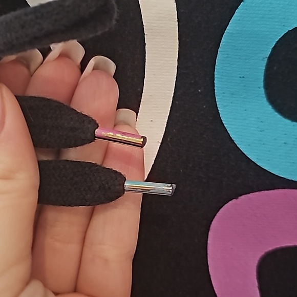 NEFF Hoodie - Picture 4 of 4